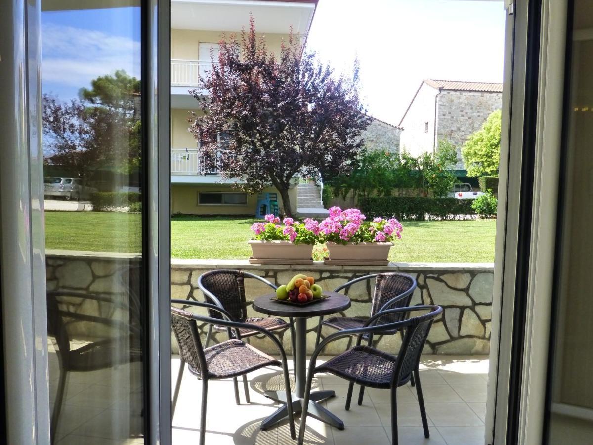 Pavloudis Apartments Psakoudia Dış mekan fotoğraf