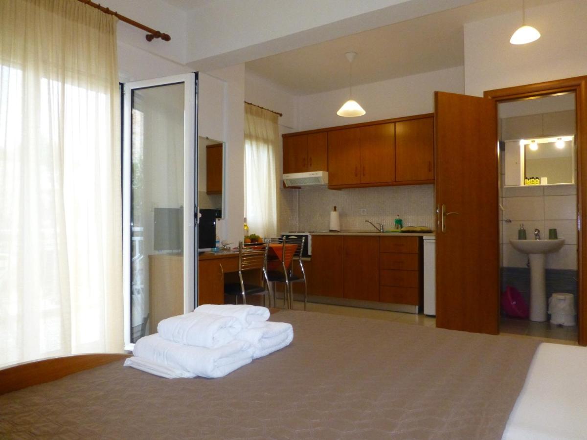 Pavloudis Apartments Psakoudia Dış mekan fotoğraf