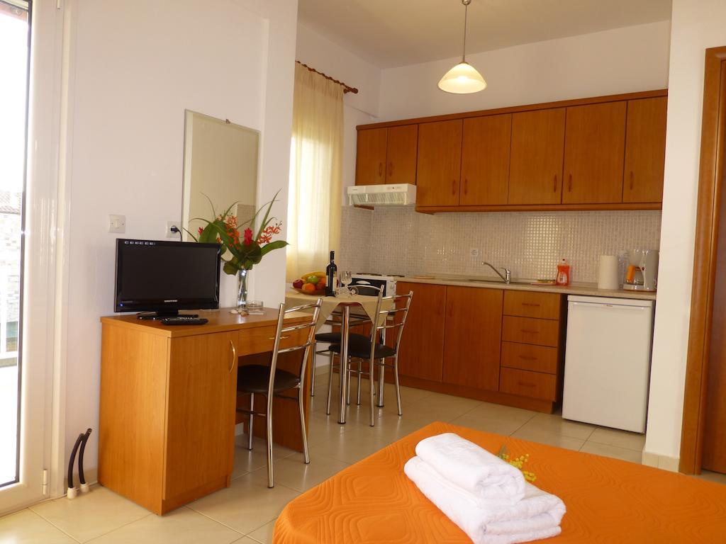 Pavloudis Apartments Psakoudia Oda fotoğraf