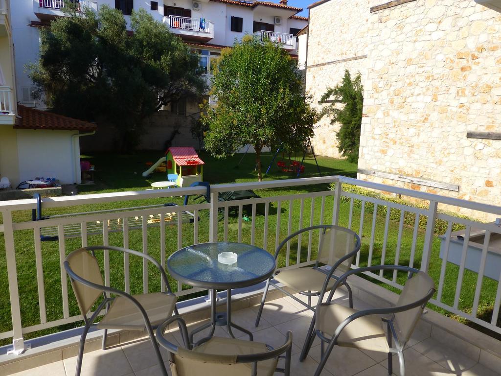 Pavloudis Apartments Psakoudia Dış mekan fotoğraf