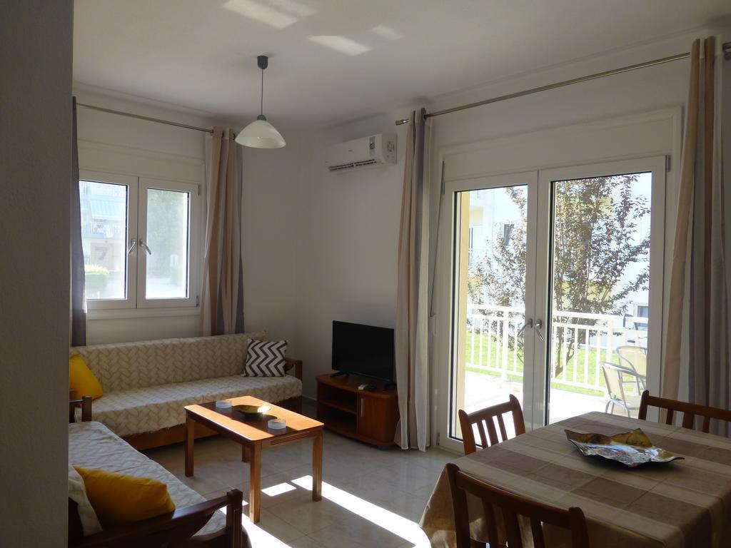 Pavloudis Apartments Psakoudia Dış mekan fotoğraf